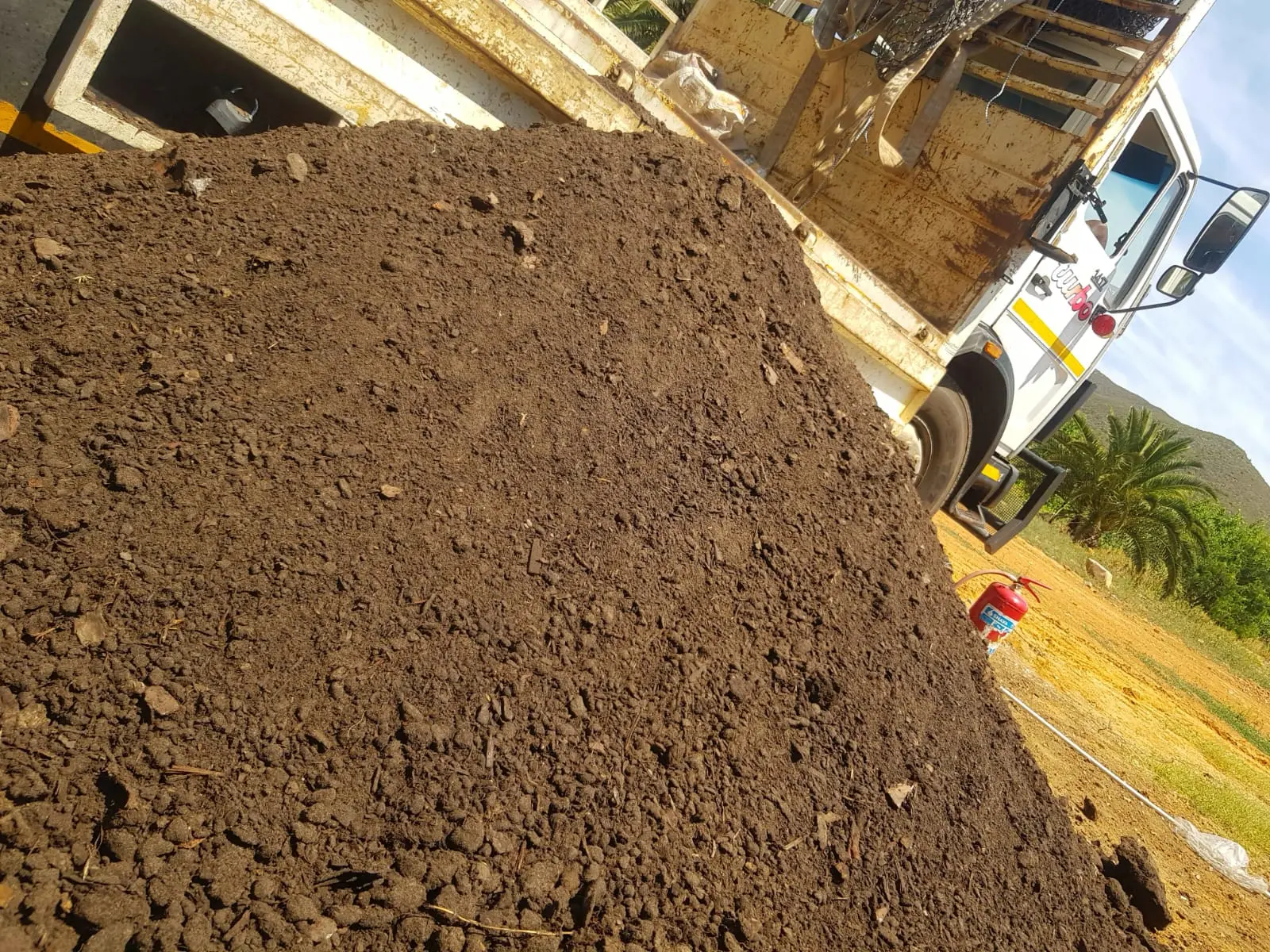 Topsoil delivery for lawn and garden projects